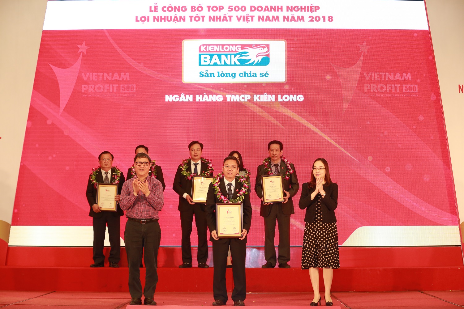 02 năm liên tiếp Kienlongbank nằm trong Top 500 doanh nghiệp Lợi nhuận tốt nhất Việt Nam