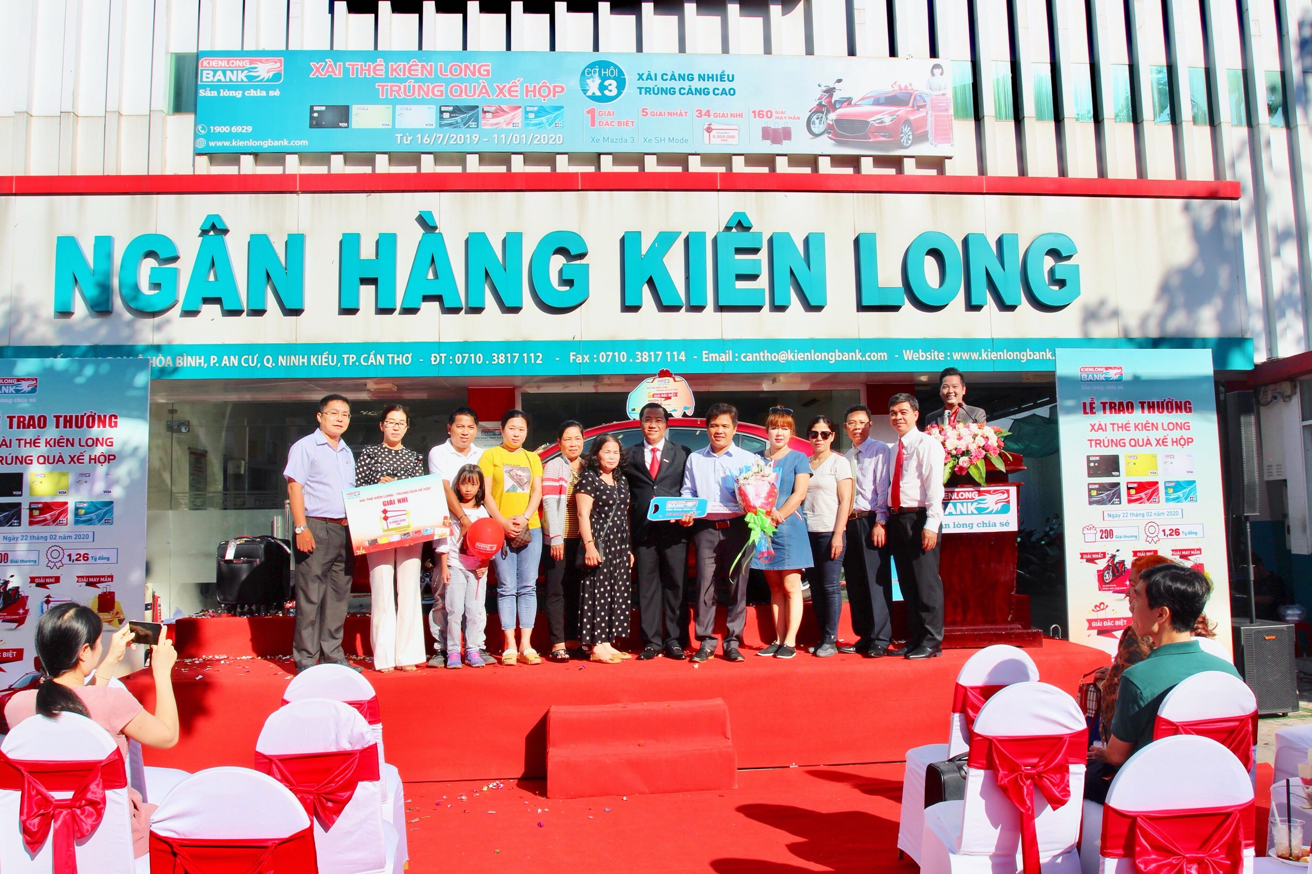 Kienlongbank awards more than vnd 126 billion for credit cardholder winners