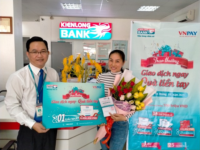 Kienlongbank trao thưởng cho 1.053 khách hàng trải nghiệm Mobile Banking