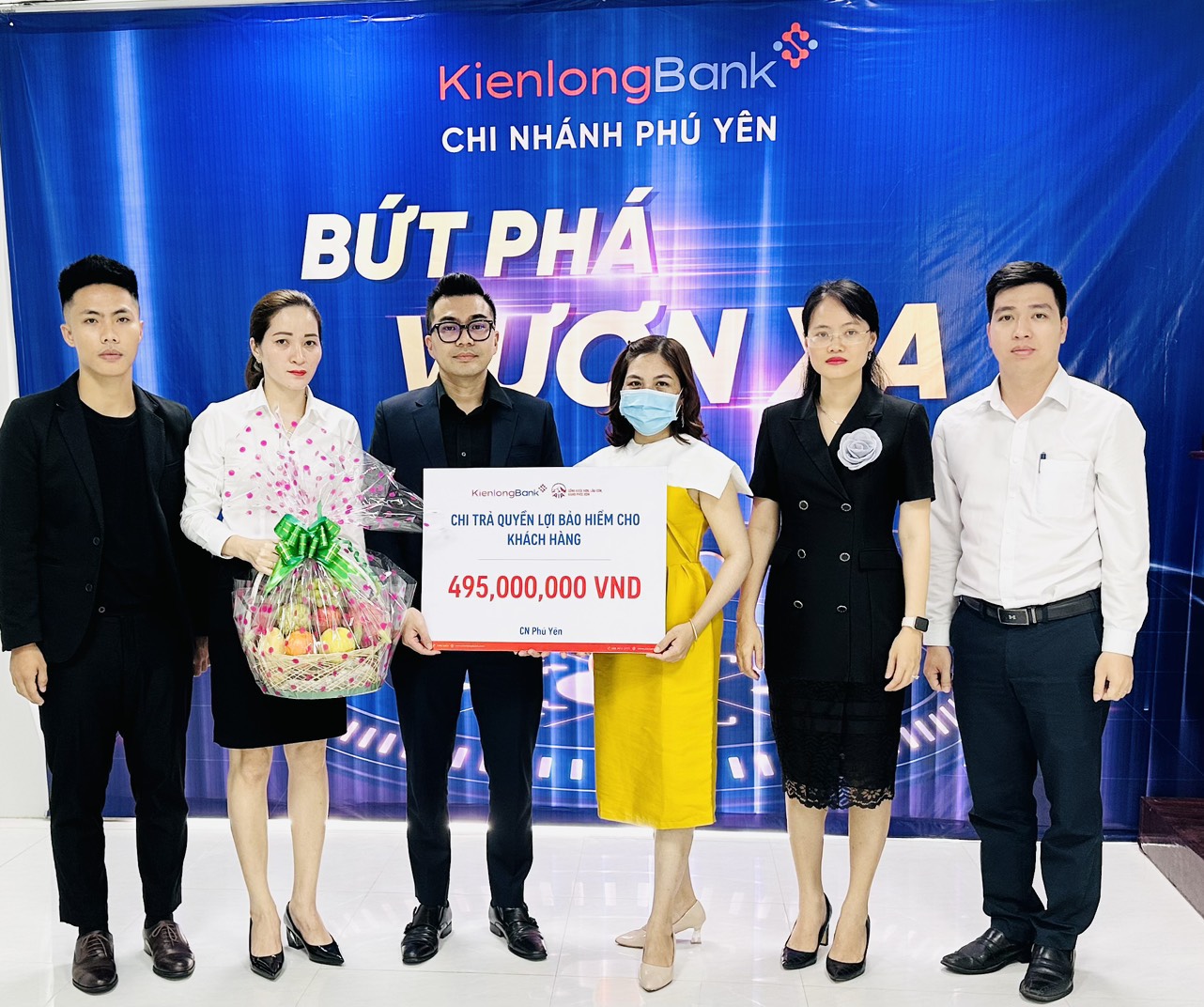 KienlongBank - Bảo hiểm AIA: chi trả bồi thường bảo hiểm 495 triệu đồng cho khách hàng tại Phú Yên
