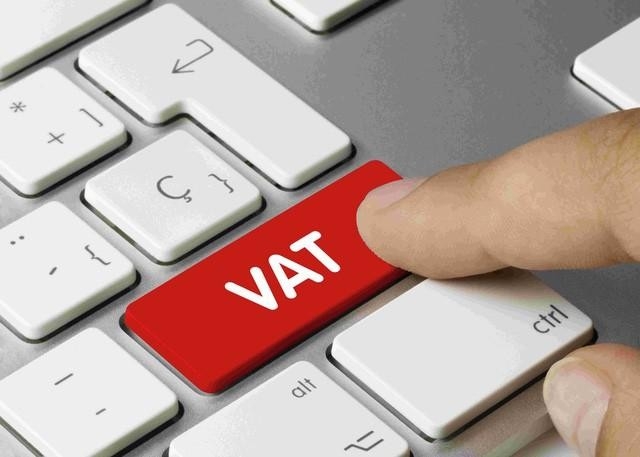 Chính phủ đồng ý phương án giảm thuế VAT về 8%