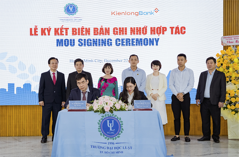 KienlongBank và trường Đại học Luật TP.HCM ký kết hợp tác