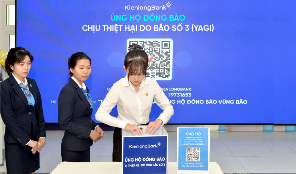 CBNV KienlongBank tích cực đóng góp, ủng hộ đồng bào vùng bão lũ