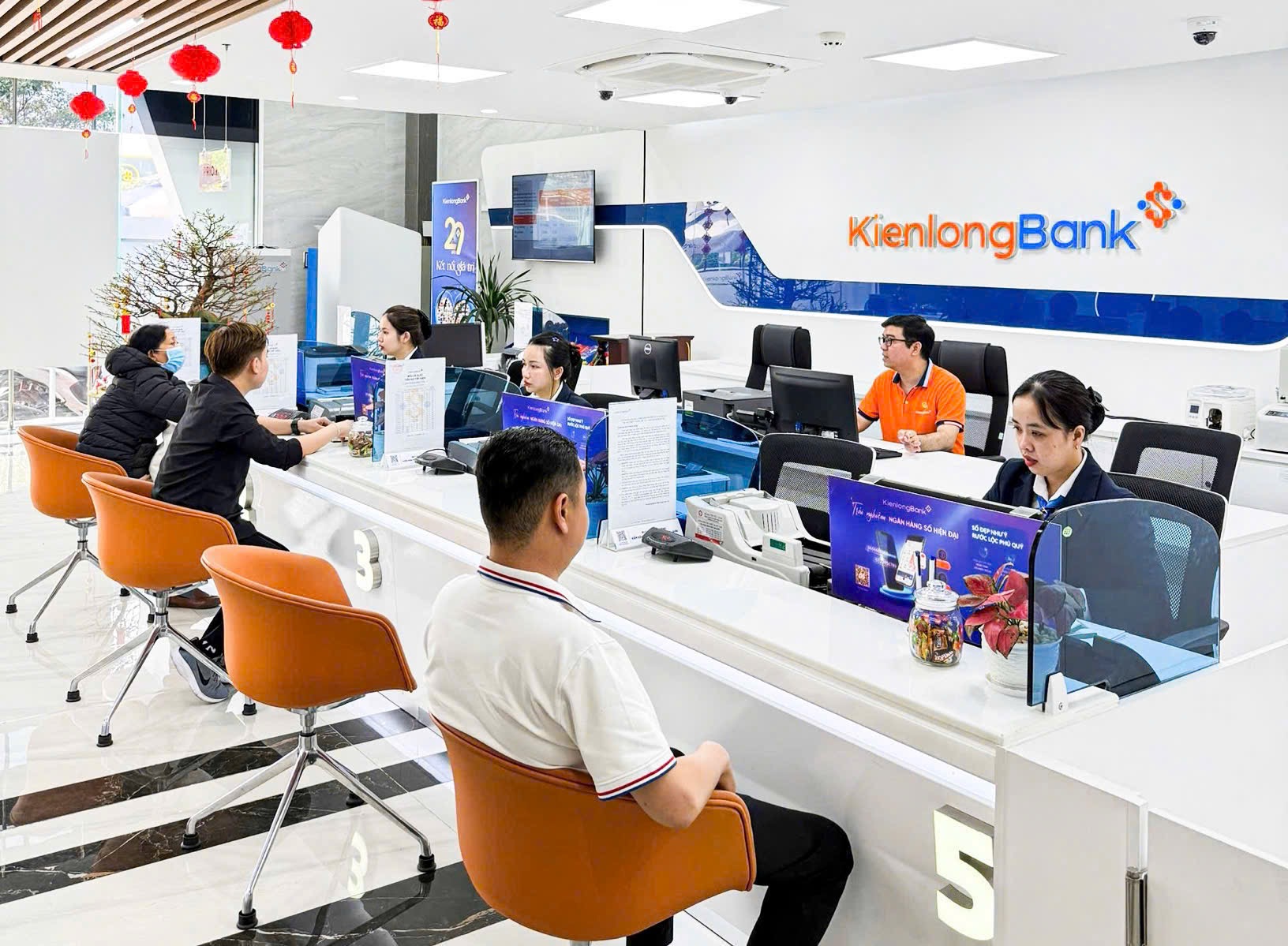 KienlongBank: Hoạt động kinh doanh tăng trưởng ấn tượng, vượt toàn bộ kế hoạch năm 2024