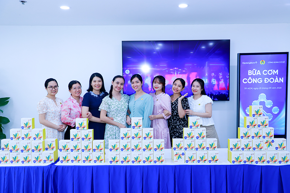 TRÒN VỊ KẾT NỐI CÙNG CÔNG ĐOÀN CƠ SỞ KIENLONGBANK