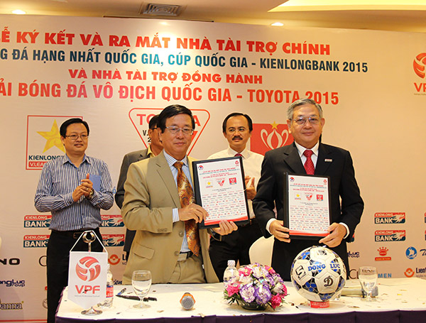Kienlongbank tiếp tục là Nhà tài trợ chính Giải bóng đá HNQG & Cup QG 2015