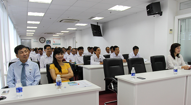 Kienlongbank tiếp tục khai giảng khóa 02 chương trình “Đào tạo cấp Quản lý Cộng tác viên”.