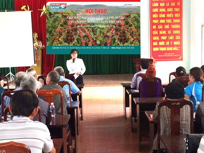 Kienlongbank tổ chức hội thảo “Kỹ thuật chăm sóc cây cà phê, hồ tiêu và Giải pháp tài chính cho hộ gia đình”