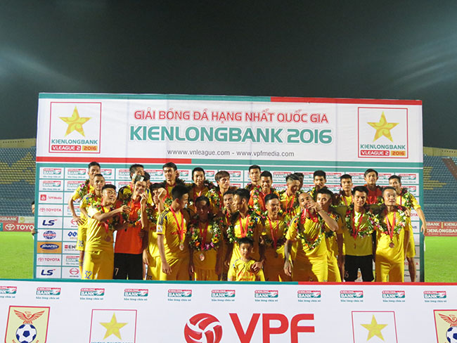 Giải Hạng Nhất Quốc Gia Kienlonbank 2016: Nam Định đối đầu với Viettel tại trận play-off 2