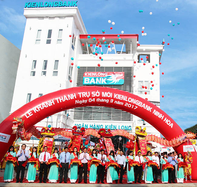 Kienlongbank tưng bừng tổ chức Lễ khánh thành trụ sở mới PGD Ninh Hòa - CN Khánh Hòa