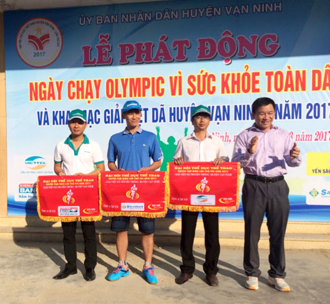 Kienlongbank đồng hành cùng “Ngày chạy Olympic vì sức khỏe toàn dân” năm 2017