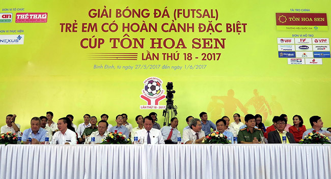 Năm thứ 03 liên tiếp Kienlongbank đồng hành cùng Giải Bóng đá “Trẻ em có hoàn cảnh đặc biệt (Futsal)”