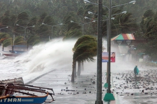 Hỗ trợ người dân khắc phục hậu quả cơn bão số 2