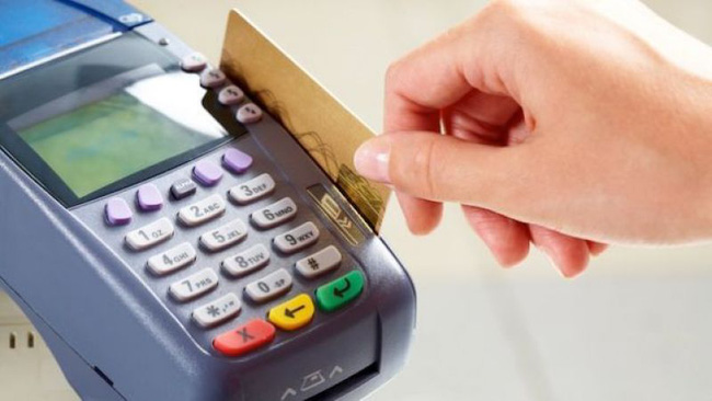 Thẻ thanh toán ngân hàng - Xu hướng tất yếu trong xã hội không tiền mặt