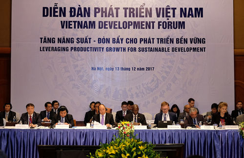Diễn đàn Phát triển Việt Nam 2017 tập trung vào tăng năng suất