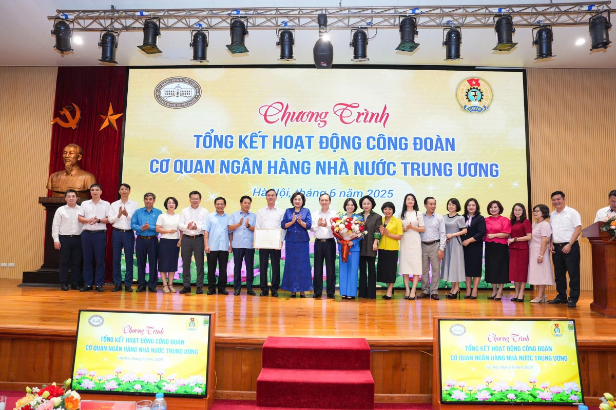 chang-duong-lich-su-day-tu-hao-cua-cong-doan-co-quan-nhnn-trung-uong