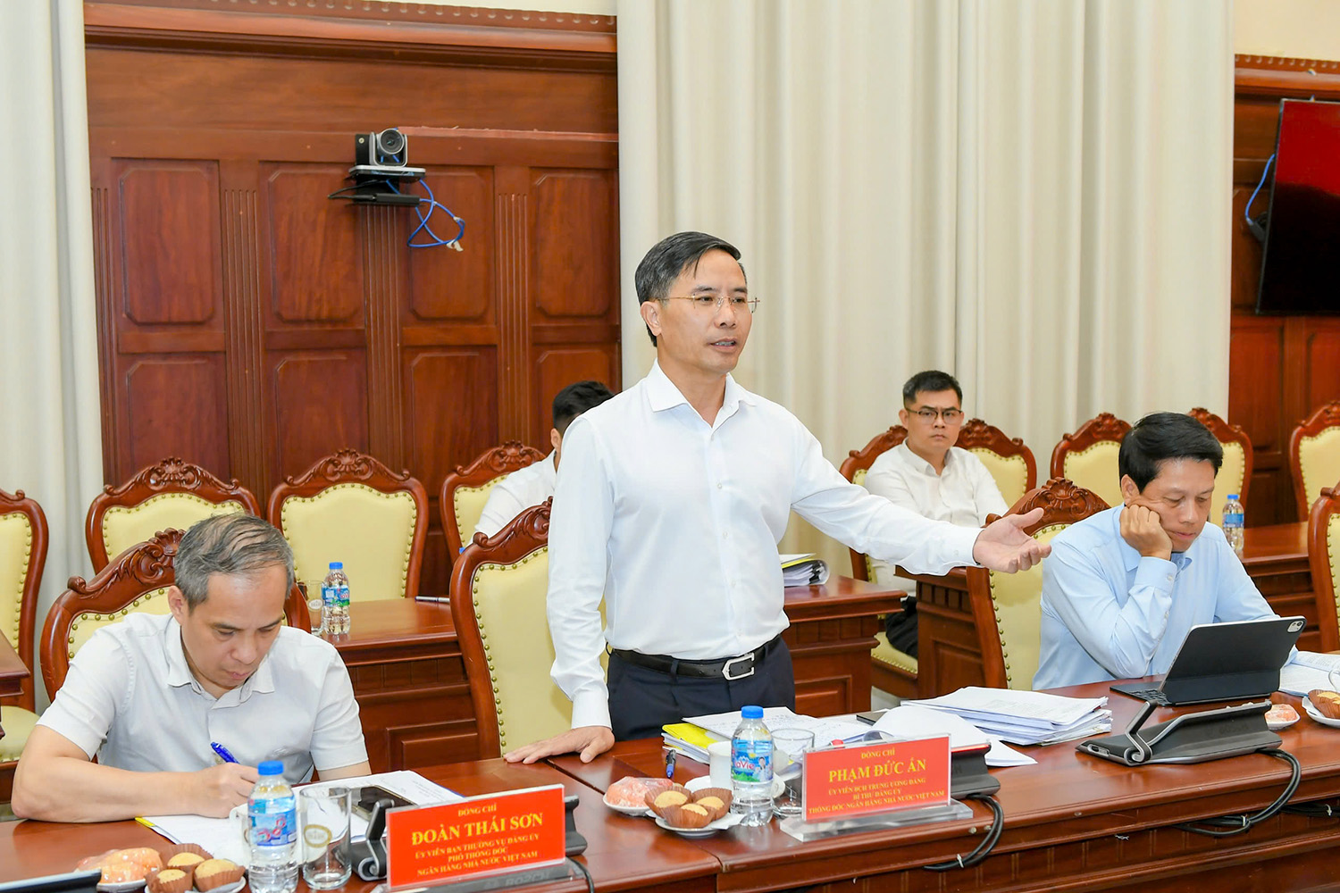 doan-kiem-tra-giam-sat-so-12-cua-bo-chinh-tri
