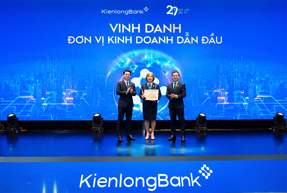 hoi-nghi-kinh-doanh-kienlongbank-le-ky-niem-29-nam-thanh-lap-ngan-hang-2