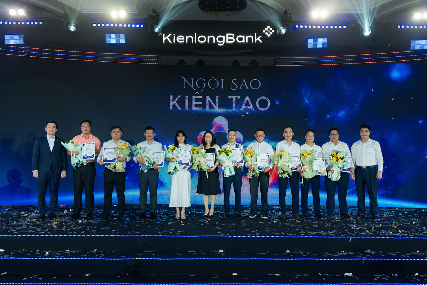 kienlongbank-khoi-dong-manh-me-trong-hoi-nghi-tiep-lua-kinh-doanh-2025-10