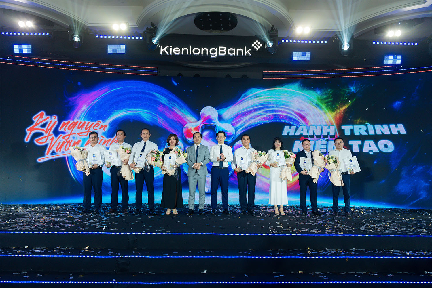 kienlongbank-khoi-dong-manh-me-trong-hoi-nghi-tiep-lua-kinh-doanh-2025-17